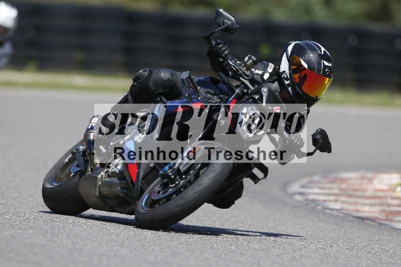/43 08.08.2025 Discover the Bike ADR/Race 3 rot/9